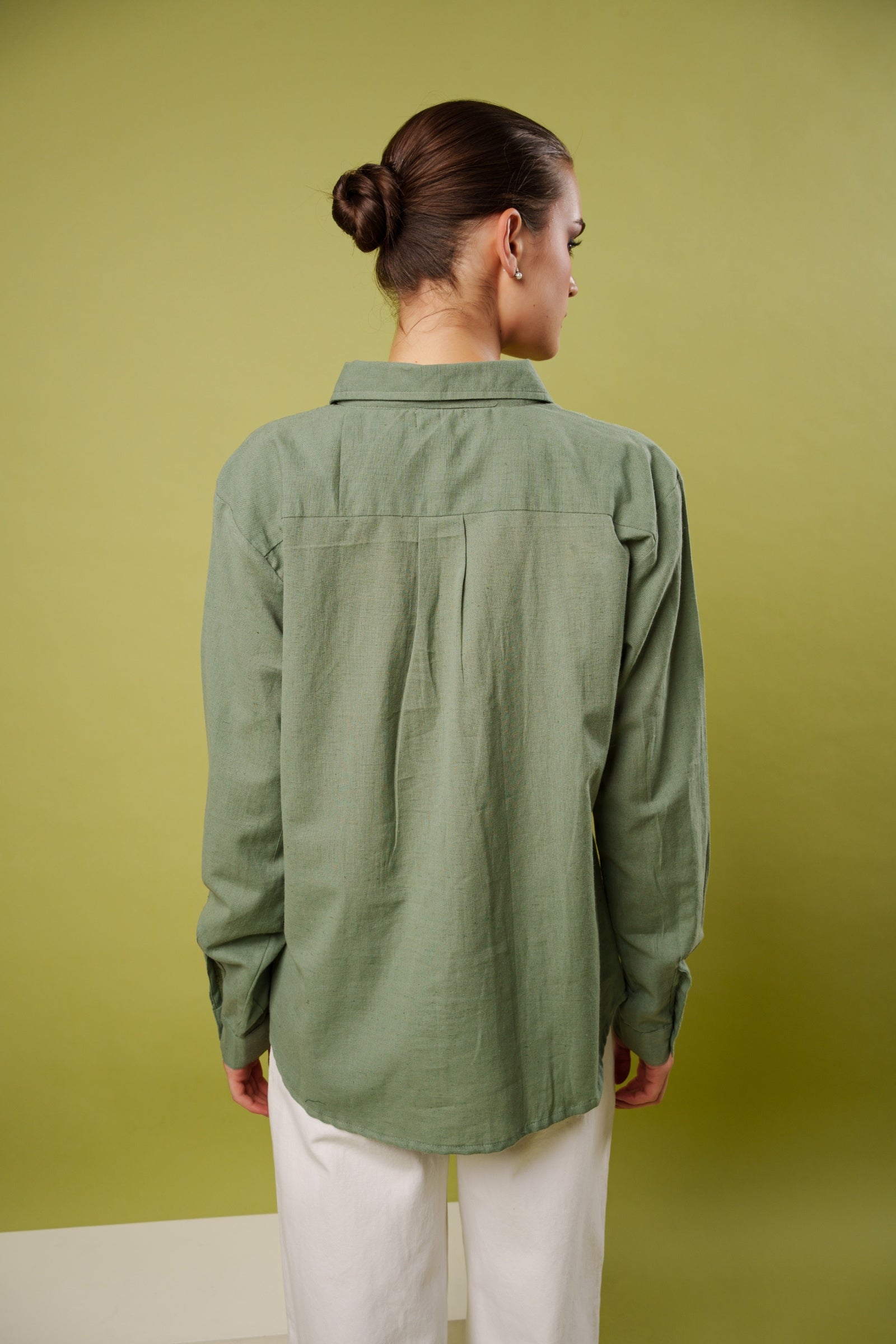 flower child shirt (grey)