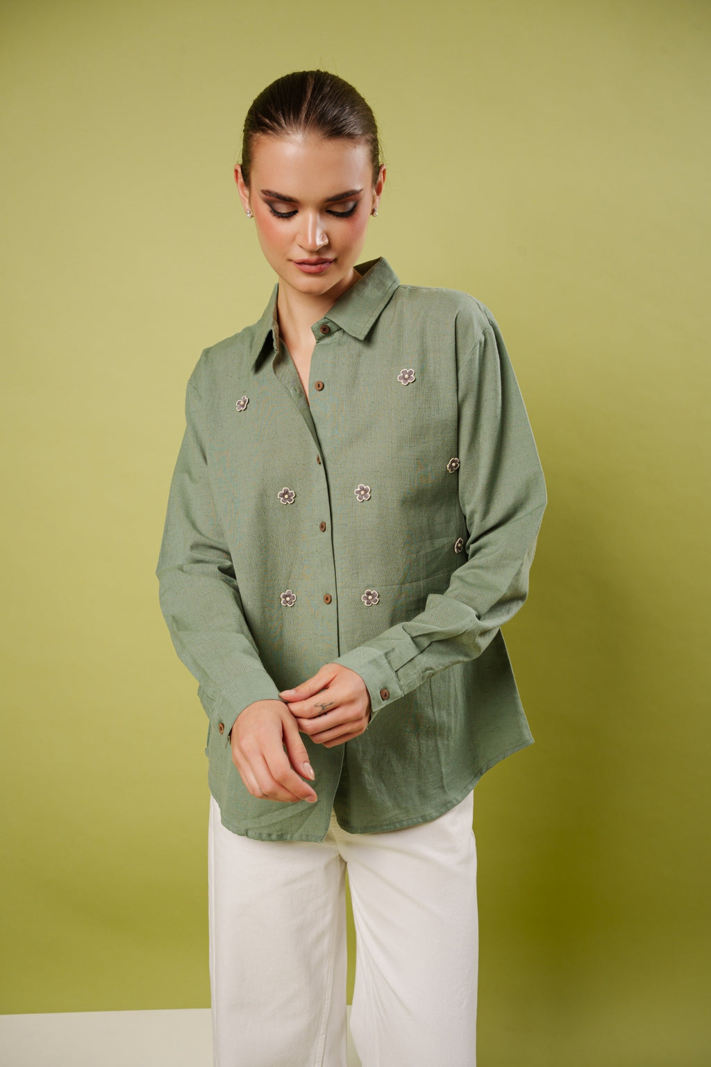 flower child shirt (grey)