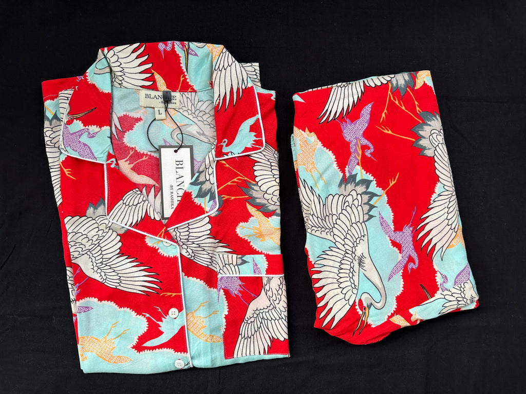 Scarlet Wings Notched Collar Set