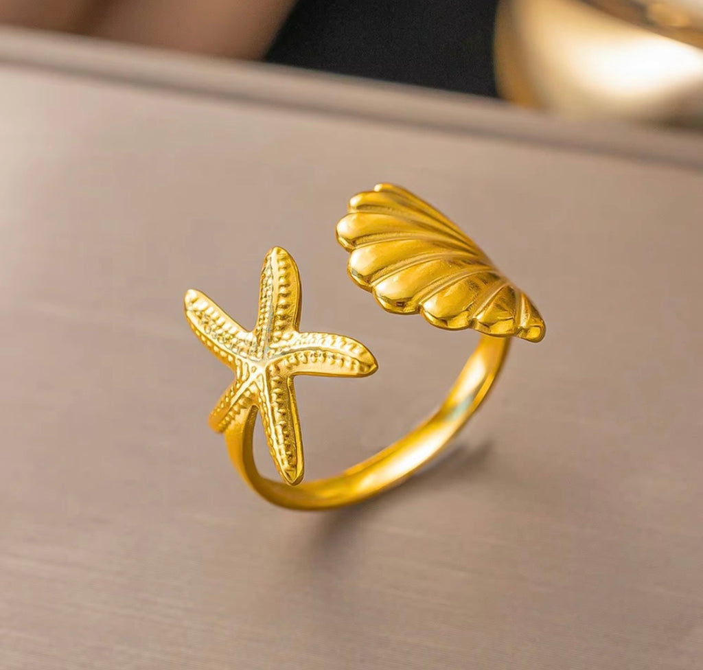 Marea Shell & Starfish Open Ring