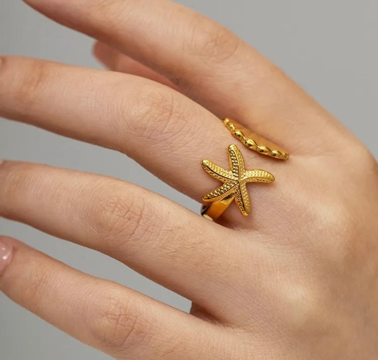 Marea Shell & Starfish Open Ring