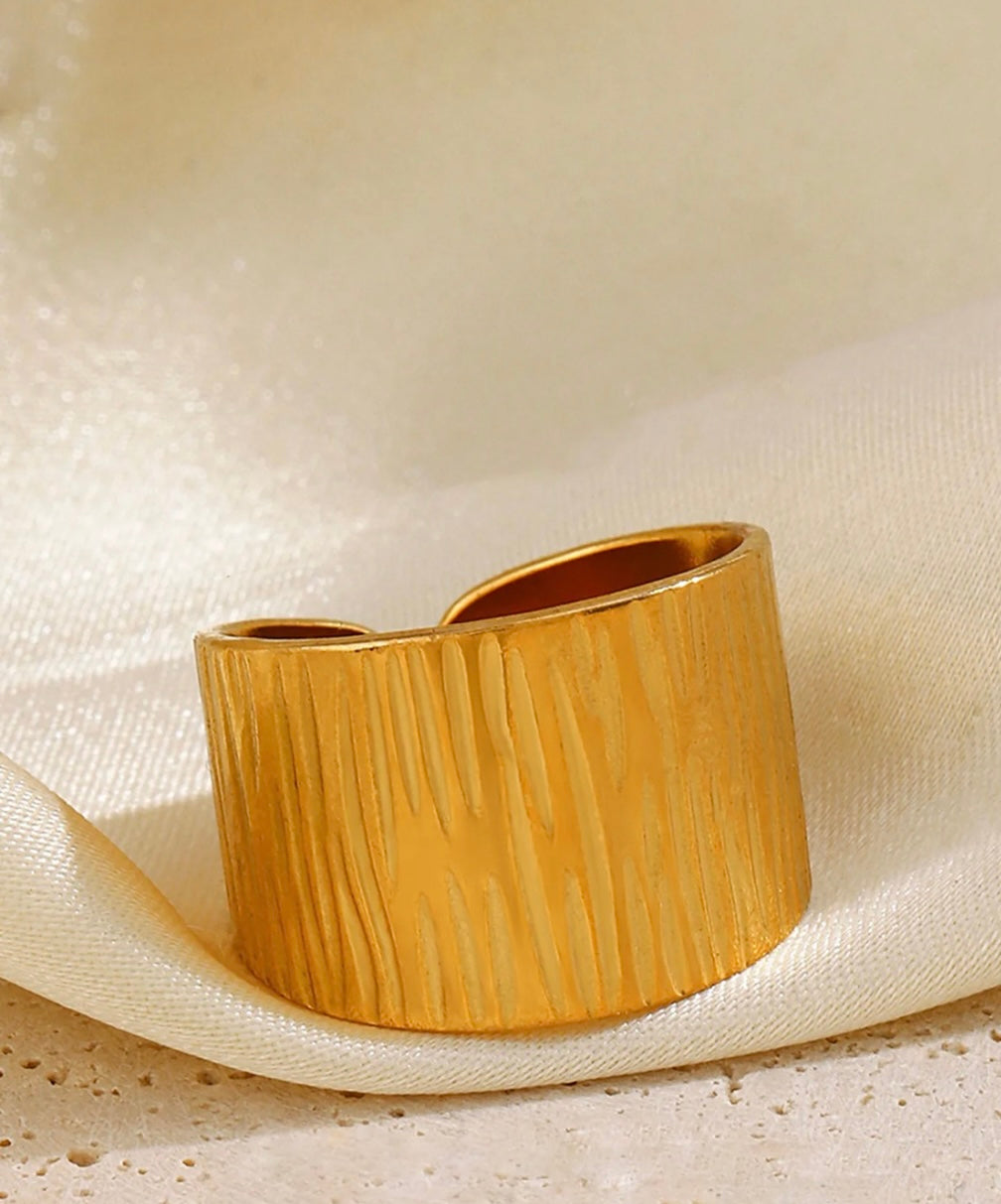 Rhea Ridged Armor Cuff Ring