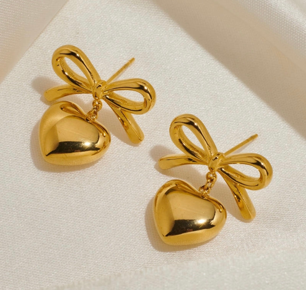 Golden Bow Heart Earrings