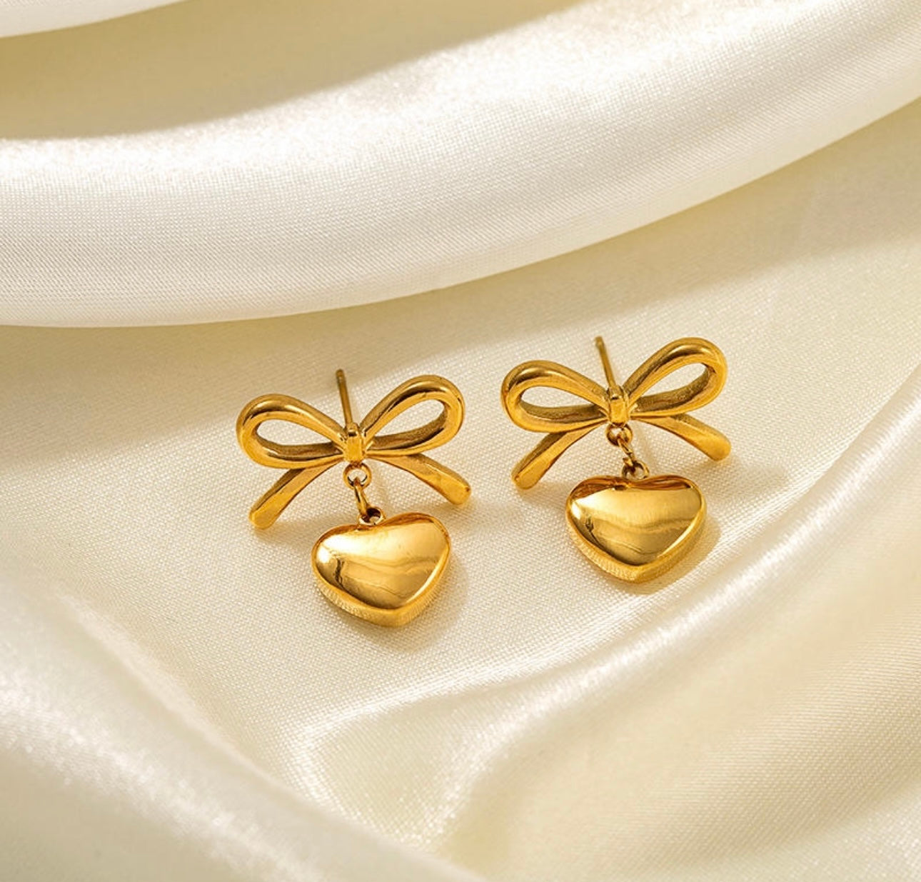 Golden Bow Heart Earrings