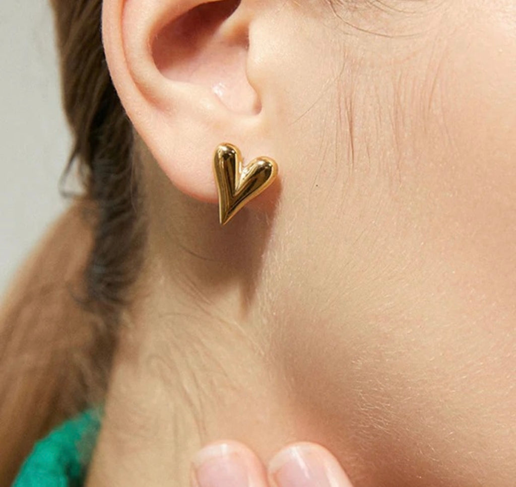 Veloura Heart Studs