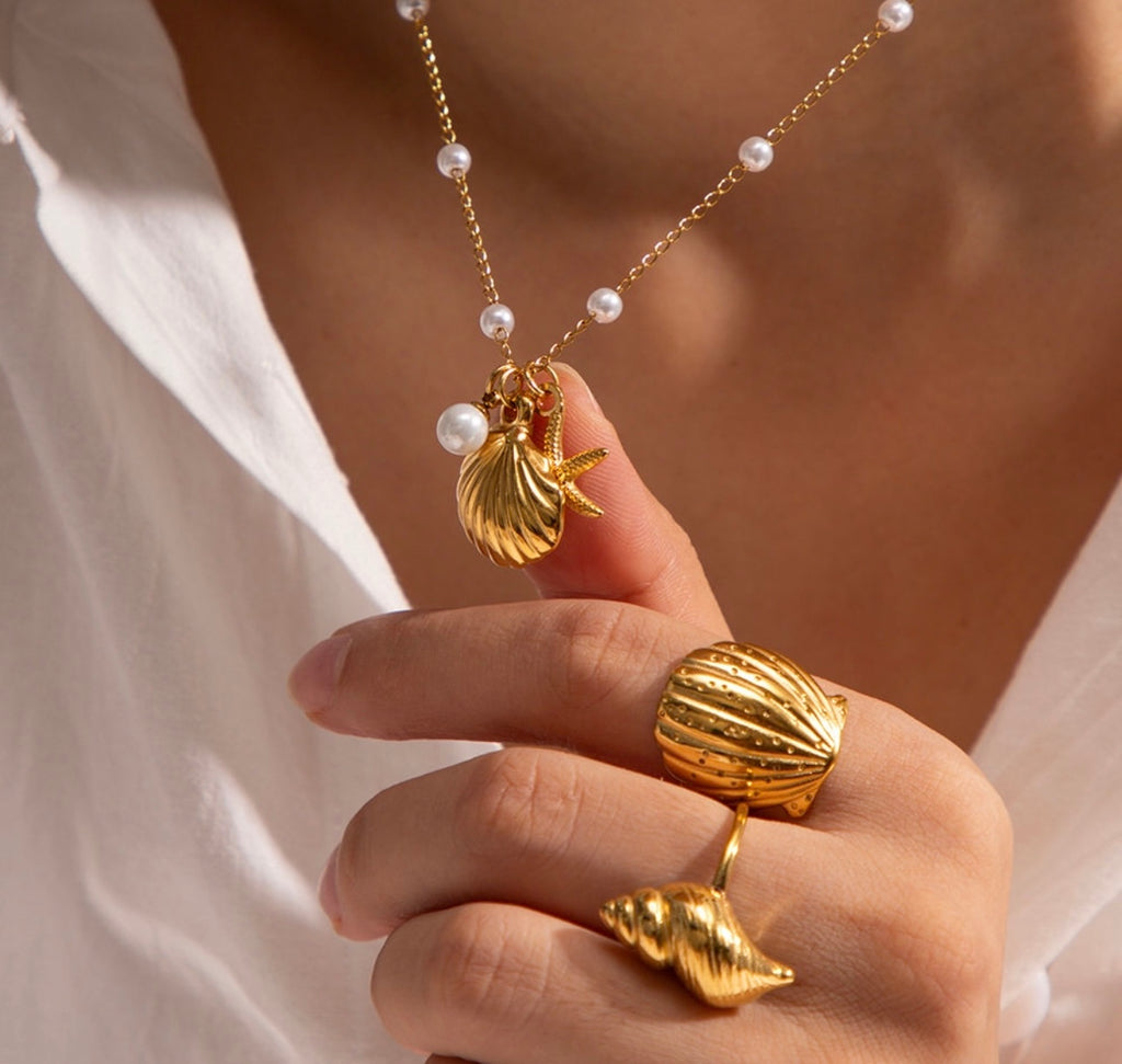 Thalassa Pearl and Shell Necklace