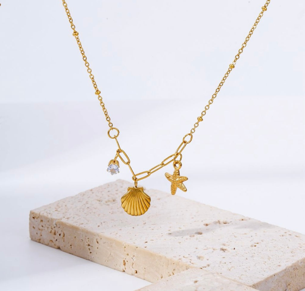 Cala Coastal Charm Necklace