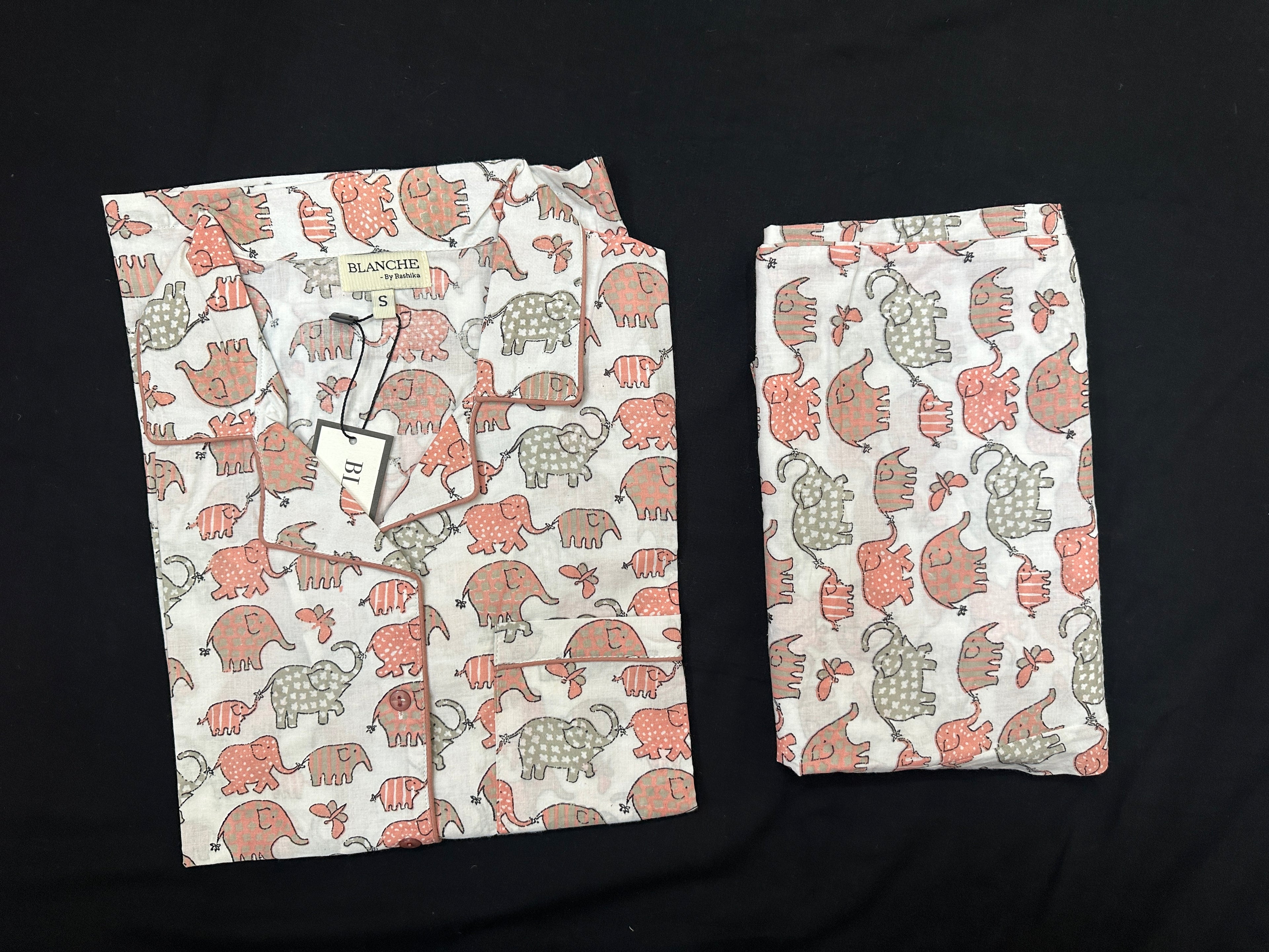 Elephant Parade Notched Collar Set