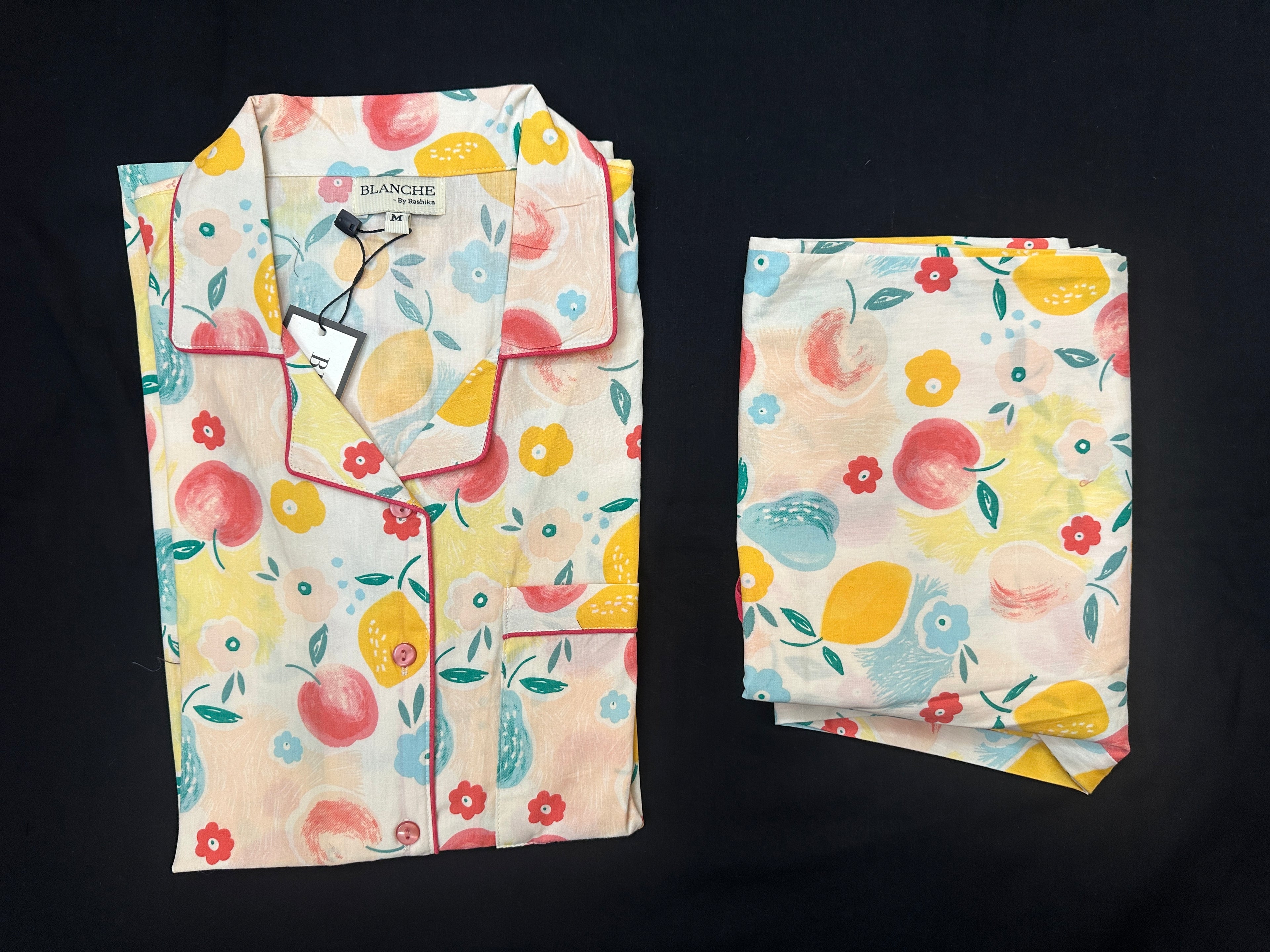 Blossom Splash Notched Collar Set