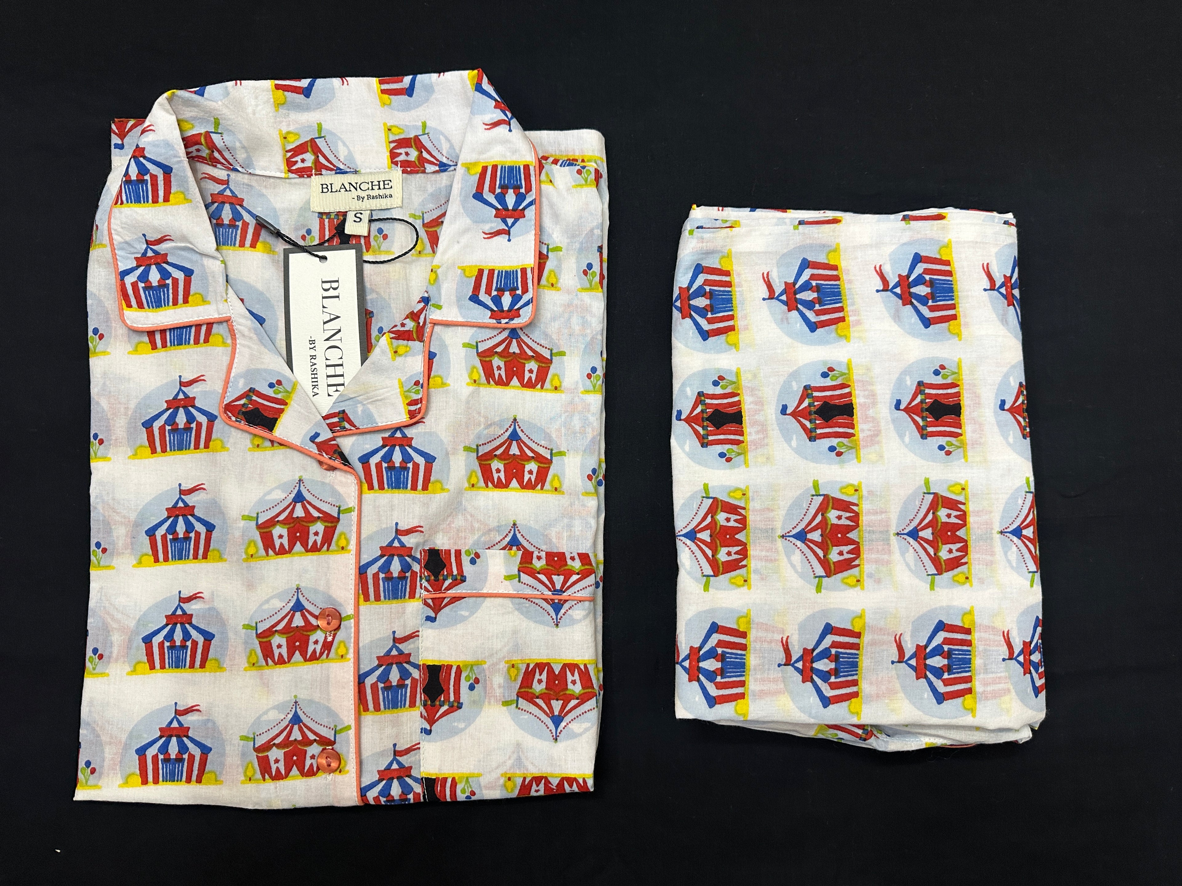 Circus Dream Notched Collar Set