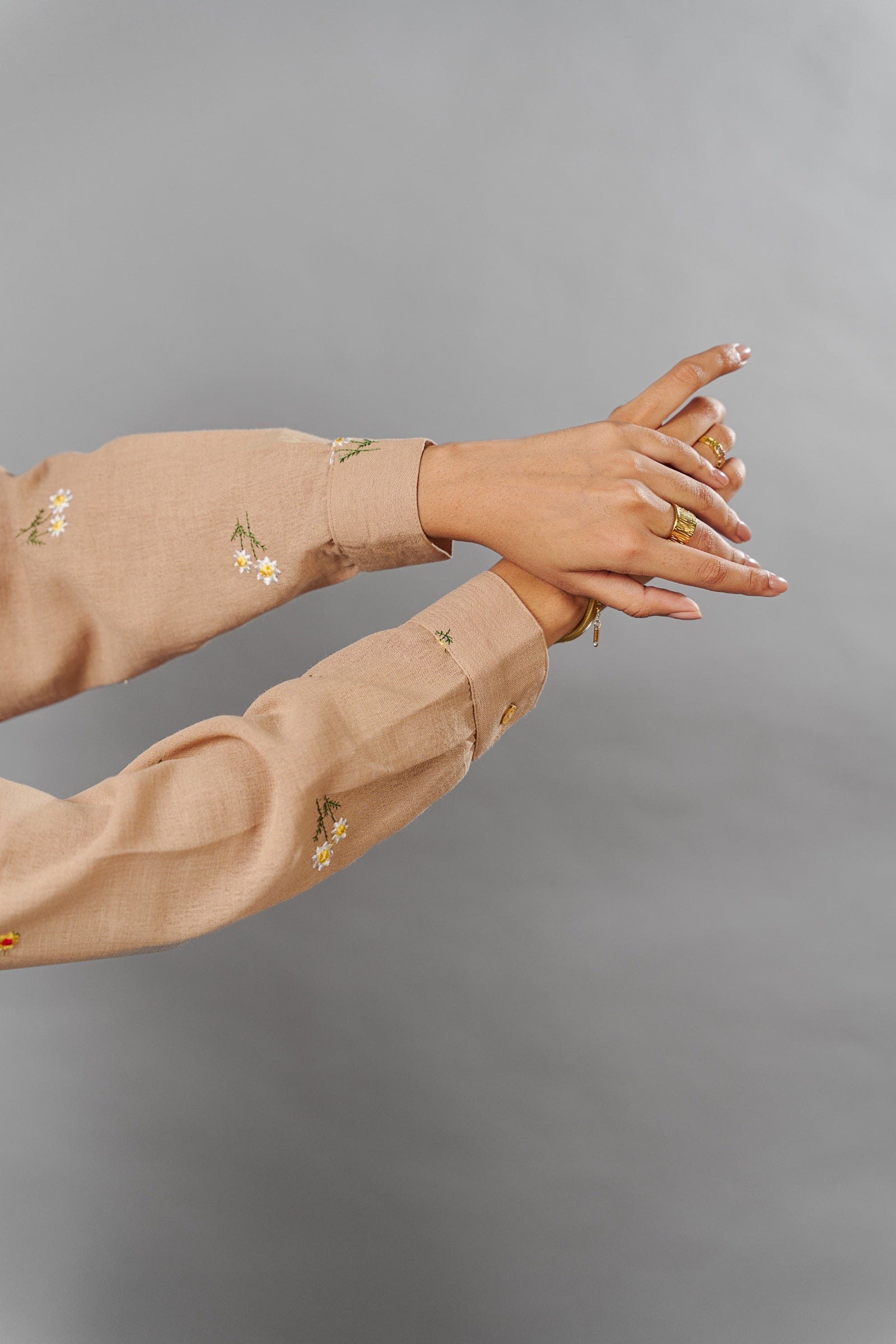 Daisy Dune Shirt