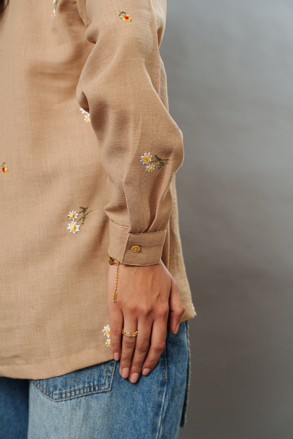 Daisy Dune Shirt