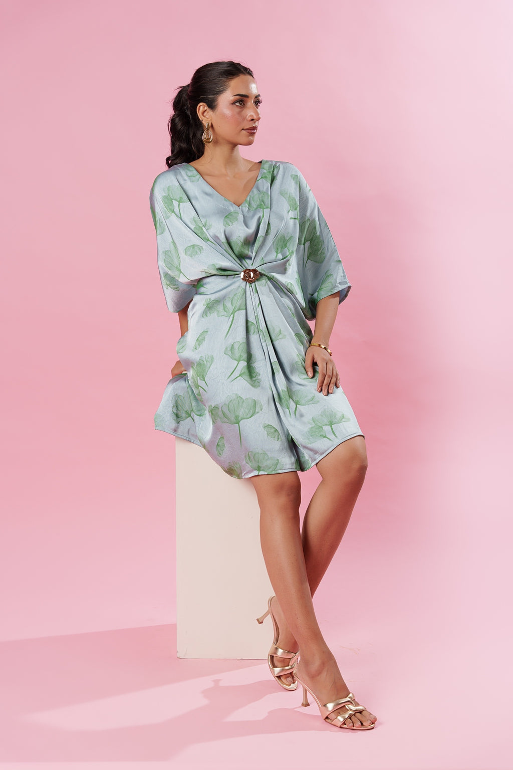 Pour Dress